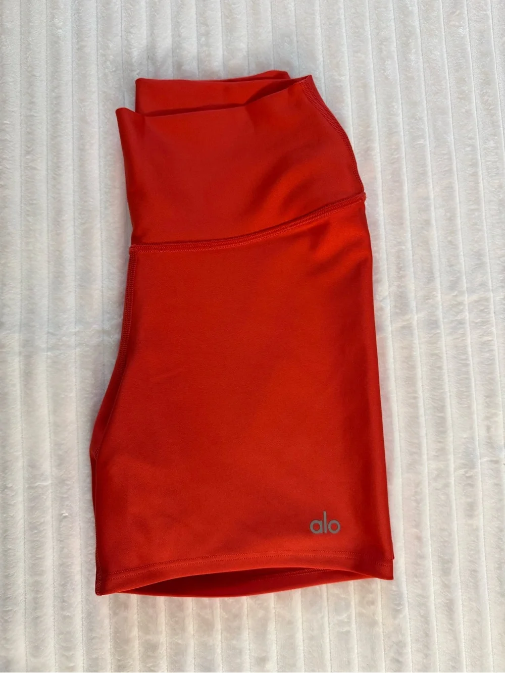 Alo High-Waist Airlift Shorts